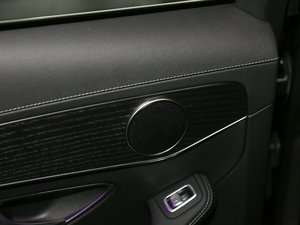 2021C 260 L \(yn)(dng) g