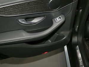 2021C 260 L \(yn)(dng) g