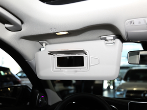 2021C 260 L \Ӱ ꖰ壨