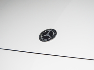 2021C 200 L r(sh)\(yn)(dng) (x)(ji)^