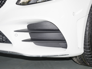 2021C 200 L r(sh)\(yn)(dng) (x)(ji)^