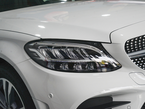 2021C 200 L r(sh)\(yn)(dng) (x)(ji)^