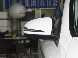 2021C 200 L r(sh)\(yn)(dng) (x)(ji)^