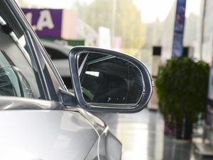 2021C 200 L r(sh)\(yn)(dng) (x)(ji)^