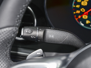 2021C 200 L r\Ӱ п؅^