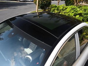 2021款C 260 L 车顶