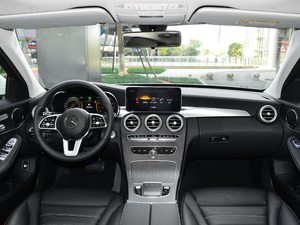 2021款C 260 L 内饰全景