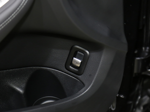 2021C 260 L \(yn)(dng)ҫذ g