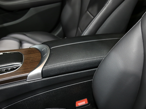 2021C 260 L \(yn)(dng)ҫذ g