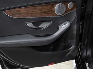 2021C 260 L \(yn)(dng)ҫذ g