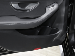 2021C 260 L \(yn)(dng)ҫذ g