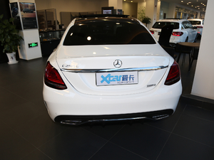 2021C 260 L ˶ 	