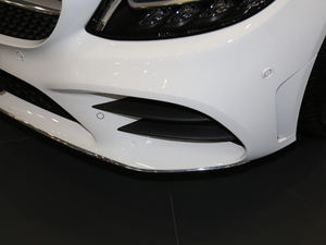 2021C 260 L \Ӱ (ji)^