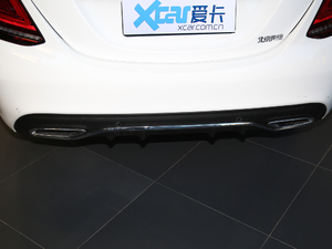 2021款C 260 L 运动版 排气管