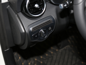 2021C 260 L \Ӱ п؅^(q)