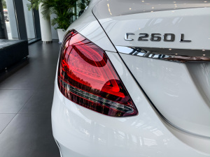 2021C 260 L \Ӱ 4MATIC ^