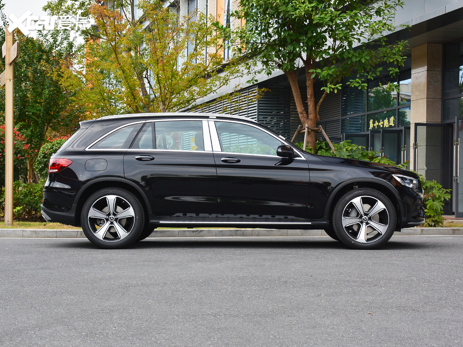 2021YGLC GLC 300 L 4MATIC A