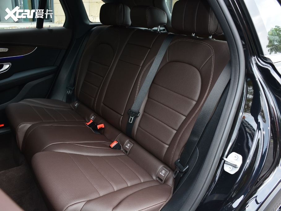 2021YGLC GLC 300 L 4MATIC A