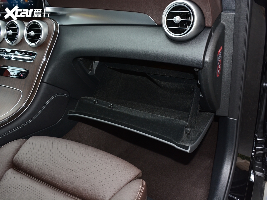 2021YGLC GLC 300 L 4MATIC A