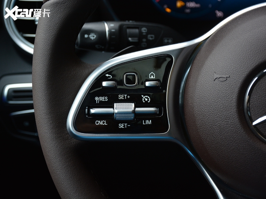 2021YGLC GLC 300 L 4MATIC A