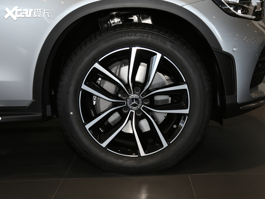 2021YGLC GLC 300 L 4MATIC Ӹ