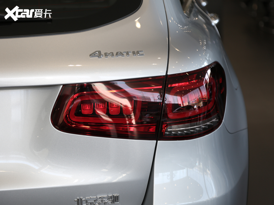 2021YGLC GLC 300 L 4MATIC Ӹ