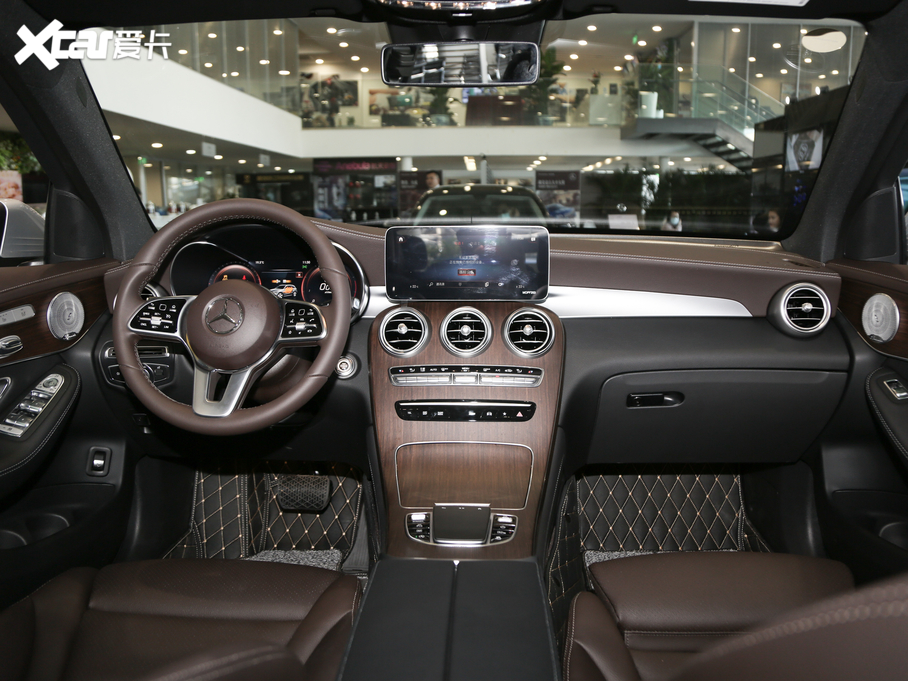 2021YGLC GLC 300 L 4MATIC Ӹ