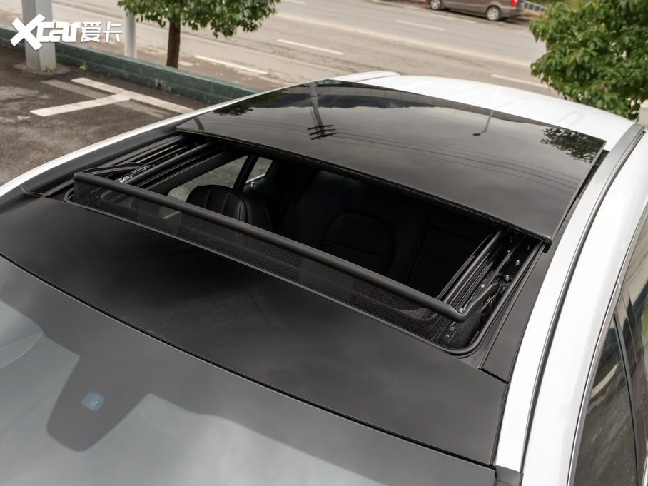 2021YGLC GLC 260 L 4MATIC Ӹ