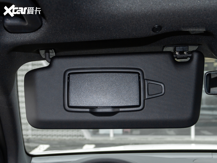 2021YGLC GLC 260 L 4MATIC Ӹ