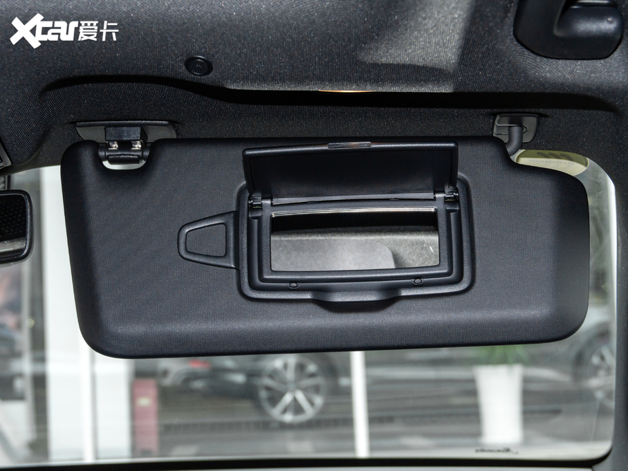 2021YGLC GLC 260 L 4MATIC Ӹ