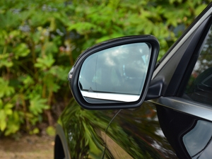 2021GLC 300 L 4MATIC A ^