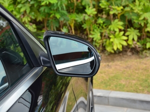 2021GLC 300 L 4MATIC A ^