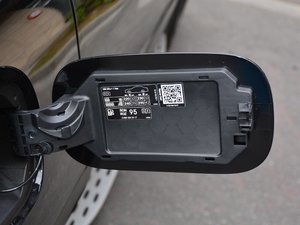 2021GLC 300 L 4MATIC A ^