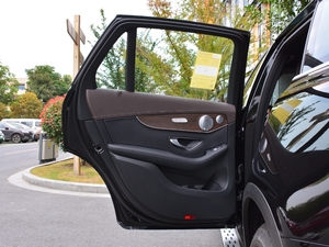 2021款GLC 300 L 4MATIC 豪华型 左后车门