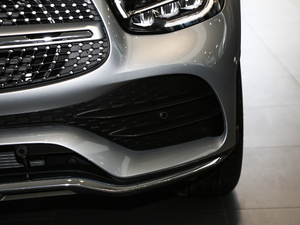 2021GLC 300 L 4MATIC Ӹ ^