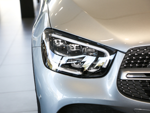 2021GLC 300 L 4MATIC Ӹ ^