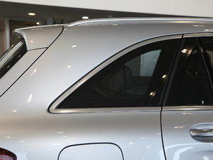 2021GLC 300 L 4MATIC Ӹ ^