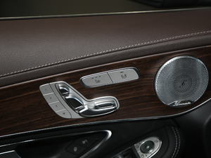 2021GLC 300 L 4MATIC Ӹ g