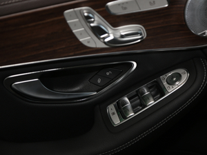 2021GLC 300 L 4MATIC Ӹ g