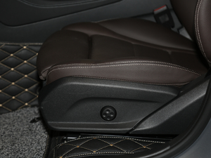 2021GLC 300 L 4MATIC Ӹ g