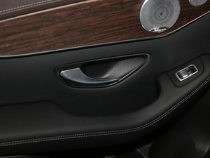 2021GLC 300 L 4MATIC Ӹ g