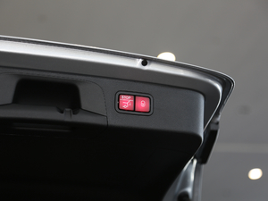 2021GLC 300 L 4MATIC Ӹ g