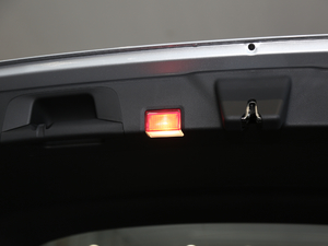 2021GLC 300 L 4MATIC Ӹ g