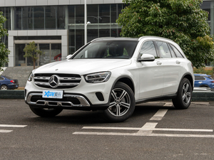 2021款GLC 260 L 4MATIC 动感型 左前45度
