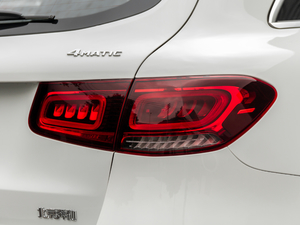 2021GLC 260 L 4MATIC Ӹ ^