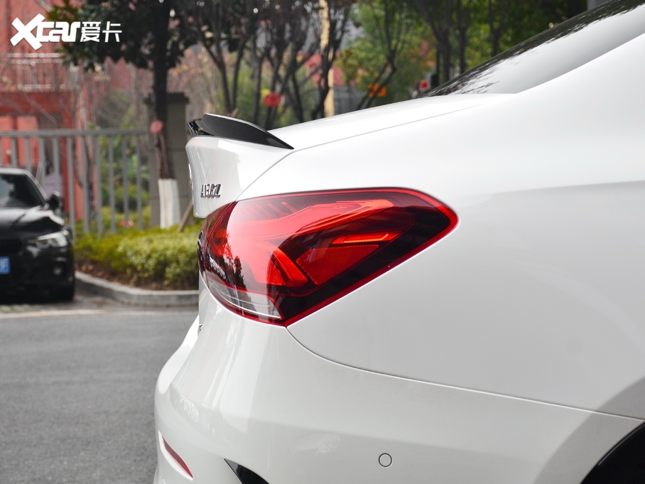 2021YAAMG AMG A 35 L 4MATIC