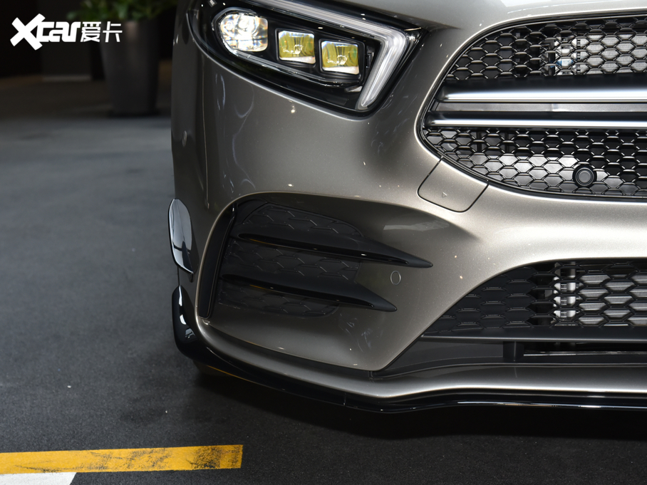 2021YAAMG AMG A 35 L 4MATIC