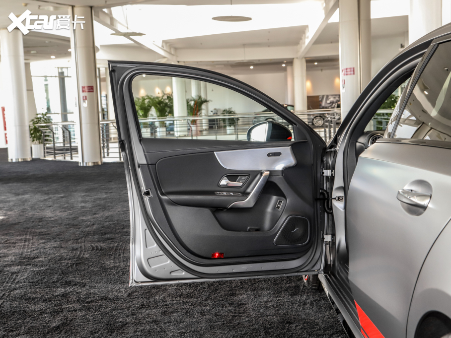 2021YAAMG AMG A 35 L 4MATIC ҹ؄e