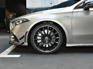 2021AMG A 35 L 4MATIC ݆Ȧ