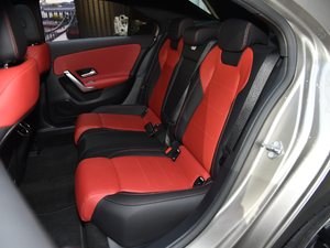 2021AMG A 35 L 4MATIC 